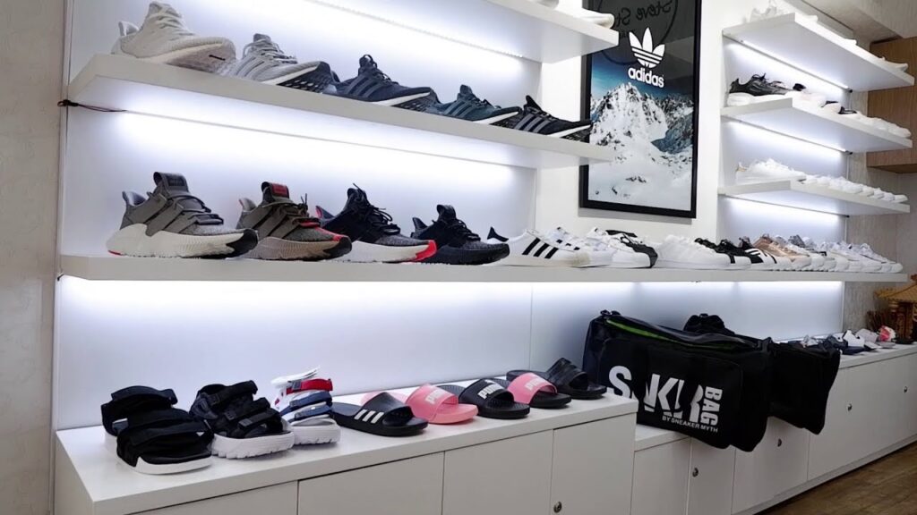 TOP 10+ Shop Giày Sneaker Gần Đây Nổi Tiếng Tại TPHCM